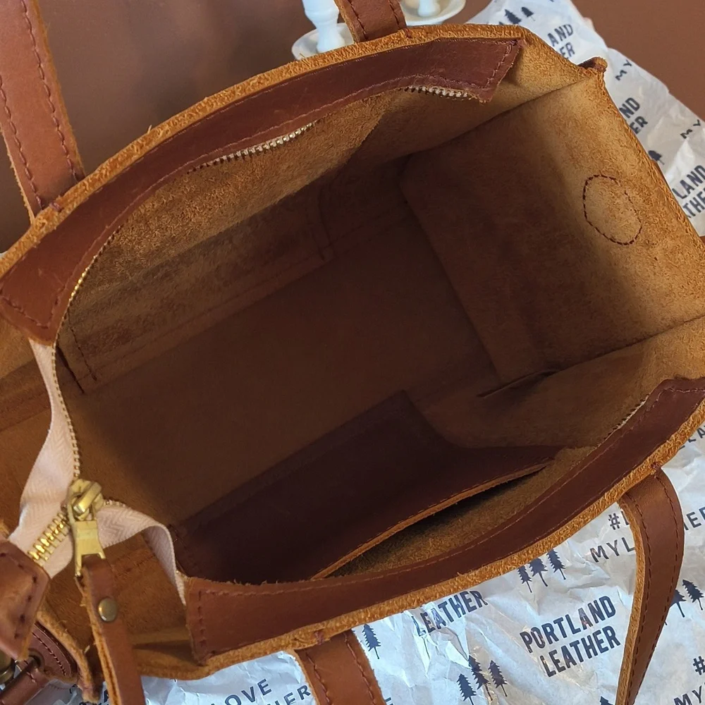 Portland Leather Goods Lola Crossbody Tote - Picture 6 of 6